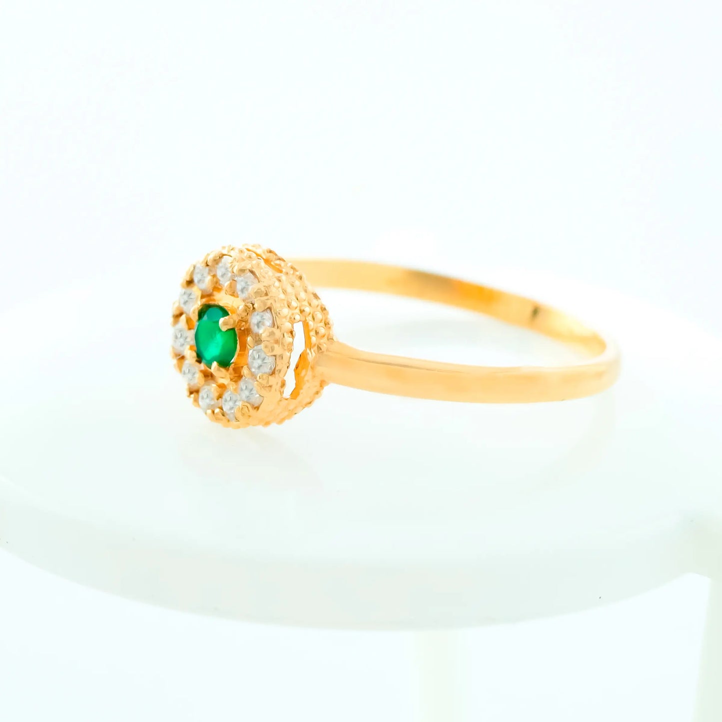 Anillo Solitario Ladys Diamante 0.165Qts + Esmeralda 0.1Qts | 1.85gr | Oro Amarillo (Gemas)