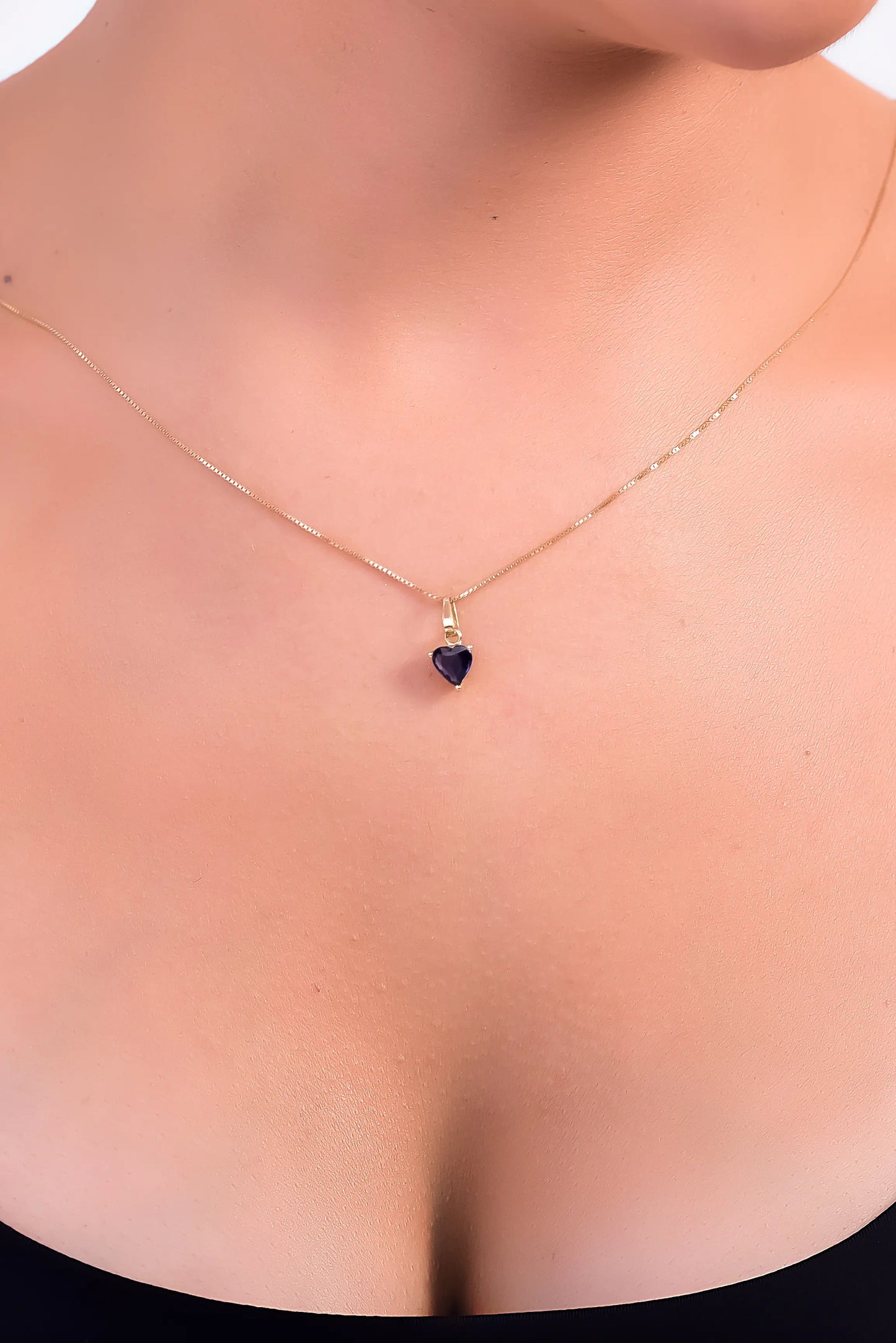 Dije Corazon Z 1 Zafiro 0.75Qts | 1gr | Oro Amarillo (Gemas)