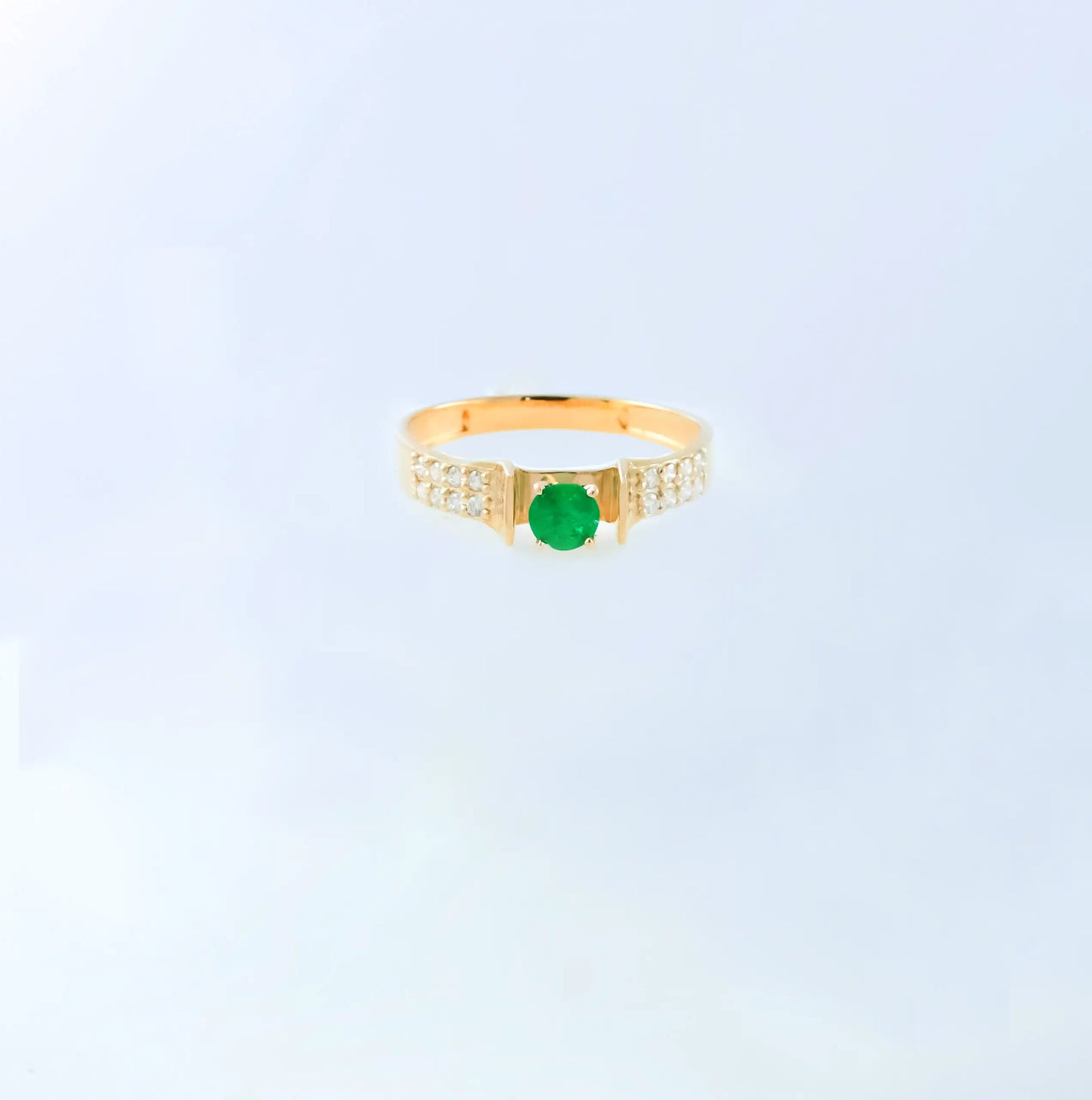 Anillo Solitario Promise Esmeralda 0.22Qts + Diamante 0.16Qts | 2.1gr | Oro Amarillo (Gemas)