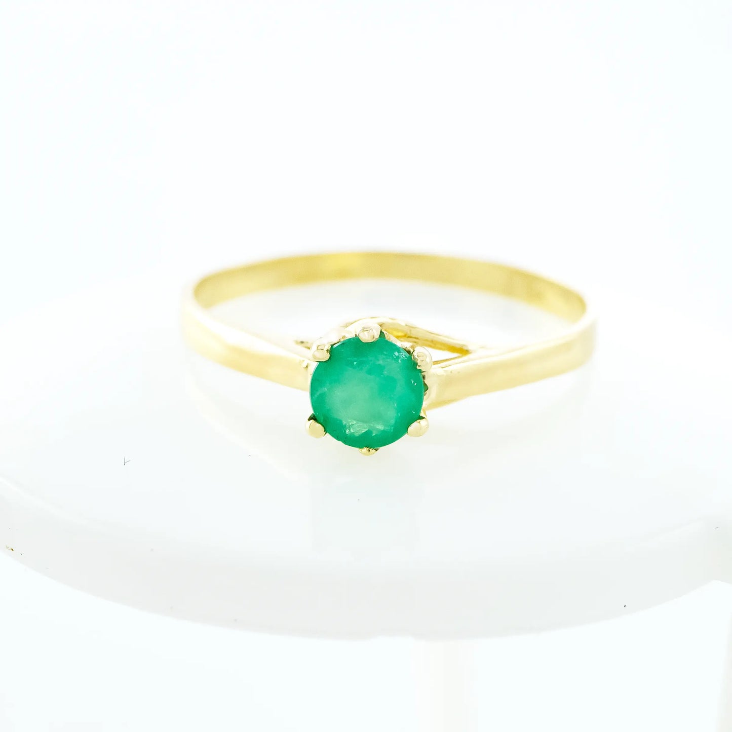 Anillo Solitario My Esmeralda 0.36Qts | 1.7gr | Oro Amarillo (Gemas)