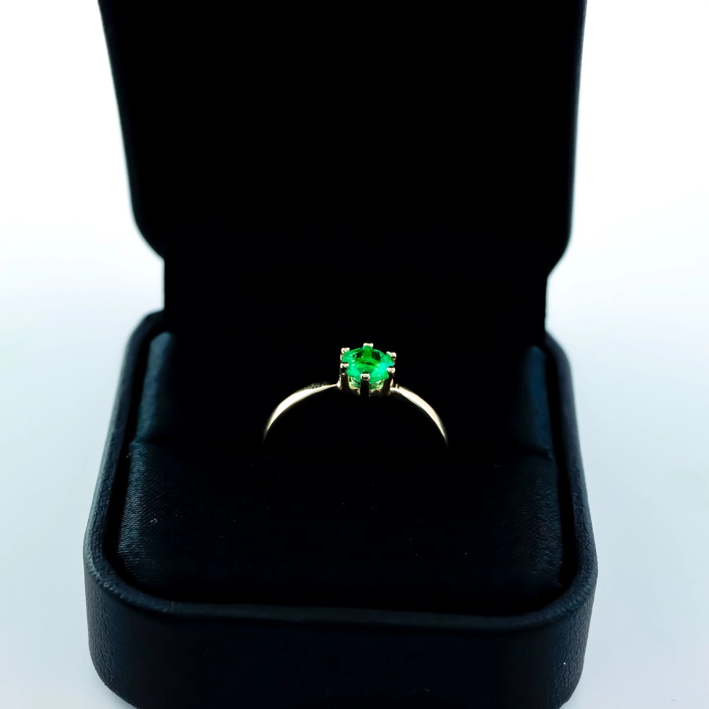 Anillo Solitario Blu Esmeralda 0.48Qts | 1.65gr | Oro Amarillo (Gemas)