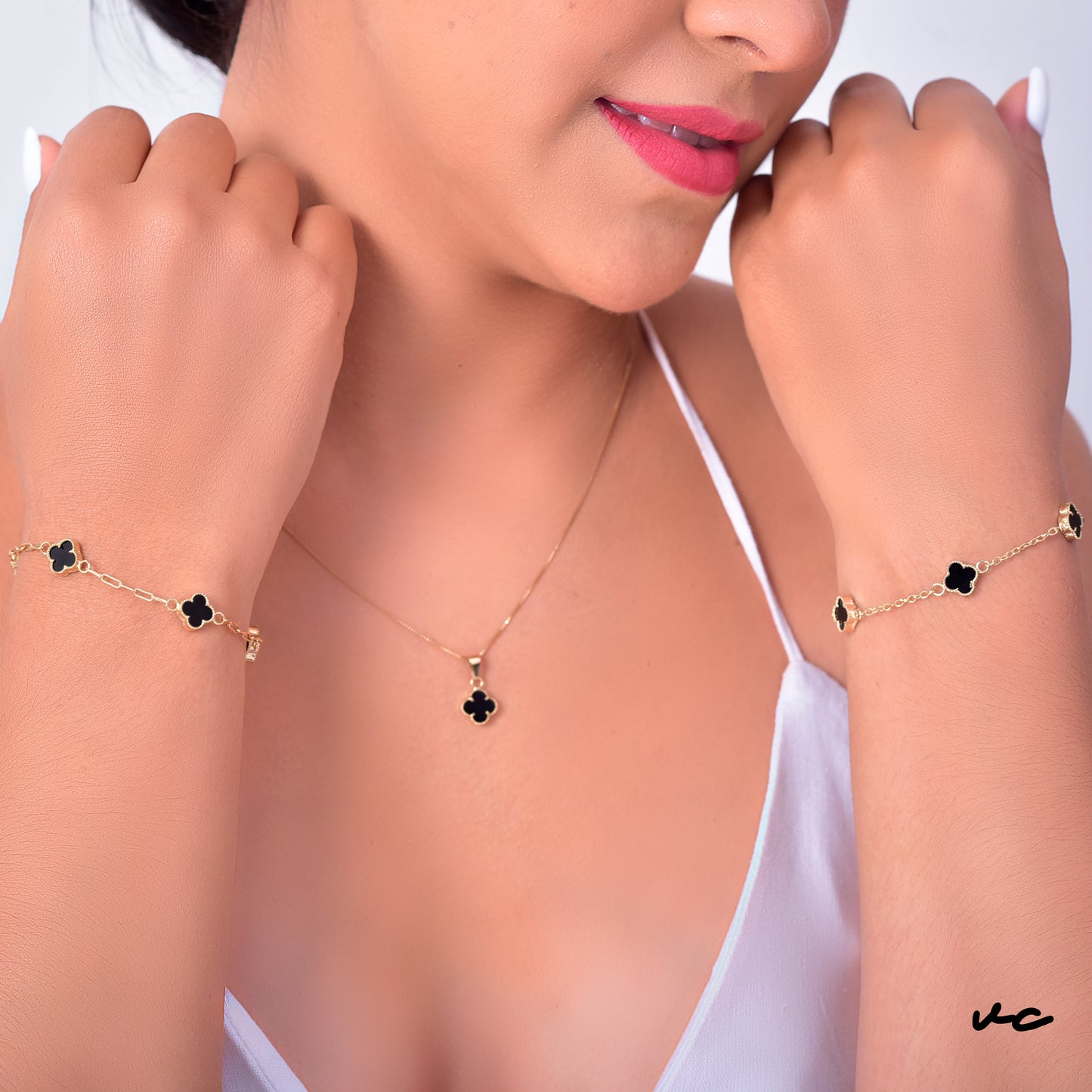 Pulsera Clover 3VC 6mm 2.8gr | Oro Amarillo